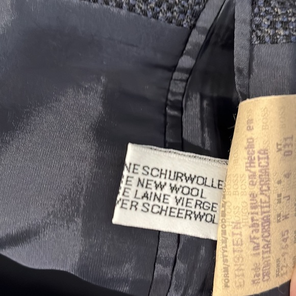 Vintage Hugo Boss Blazer/Sport Coat Wool Blue/Gray Pattern US 44 EUC - Picture 11 of 16